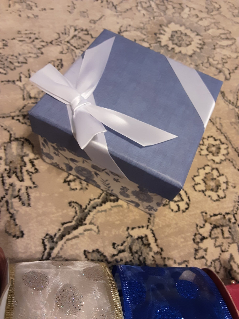 Assorted Decorative Ribbon Bundle - Picture 5 of 5